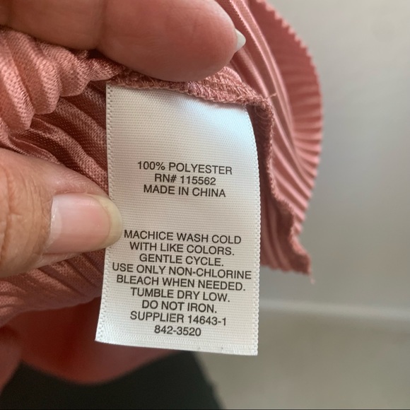 a.n.a. Pleated Pink Blouse - Picture 6 of 6